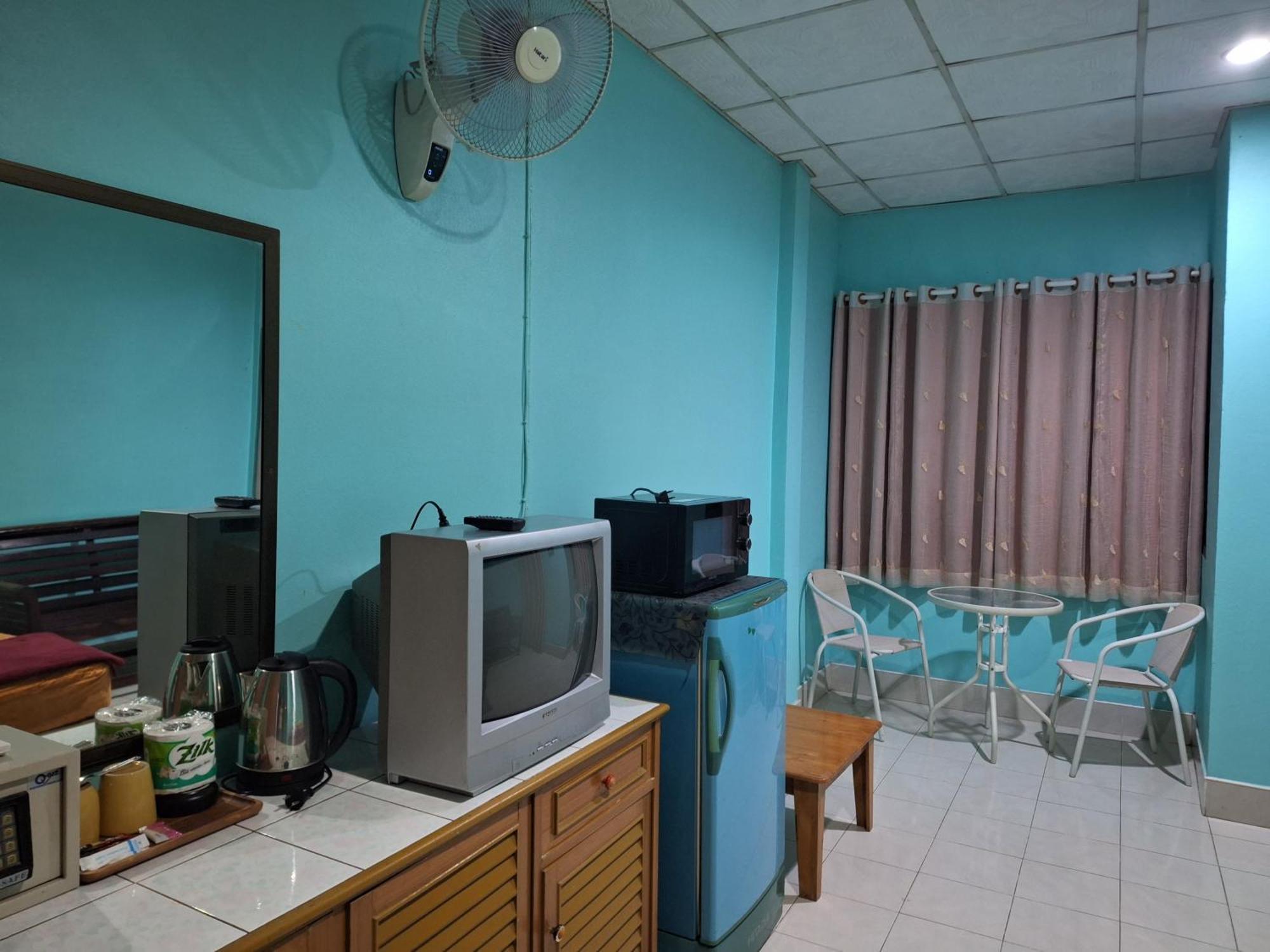Phonsomboon Guesthouse Ko Tao Ngoại thất bức ảnh